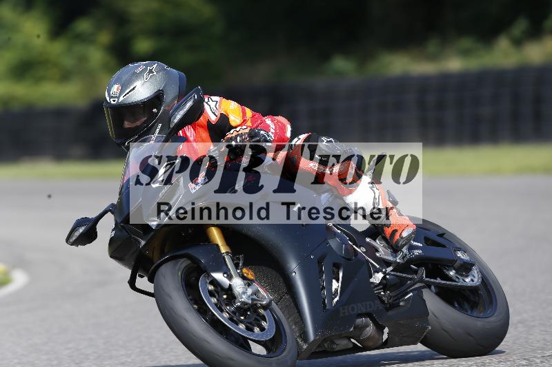 /45 10.08.2025 Plüss Moto Sport ADR/Einsteiger/2
